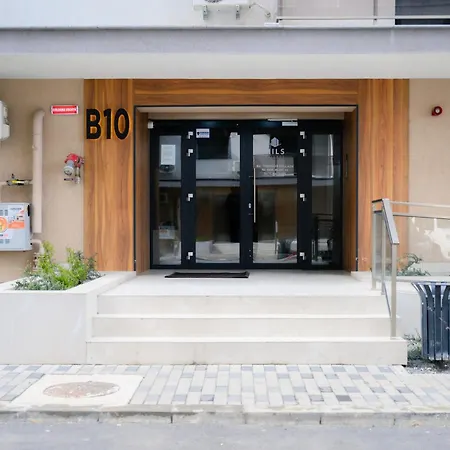 Appartamento Charming Hideaway Inspired By El Profesor'S Intrigue Bucarest Esterno foto
